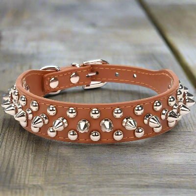 Collier cuir chien Marron| Punk - Chien en balade