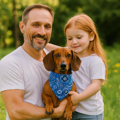 Collier chien Bandanas Klassik papa avec sa fille et teckel