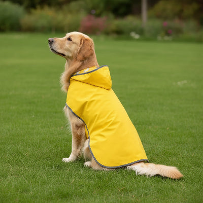 impermeable chien NoWet jaune a la campagne